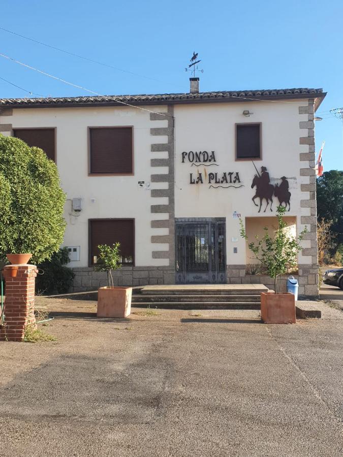 Hostal La Plata Oropesa Exterior photo